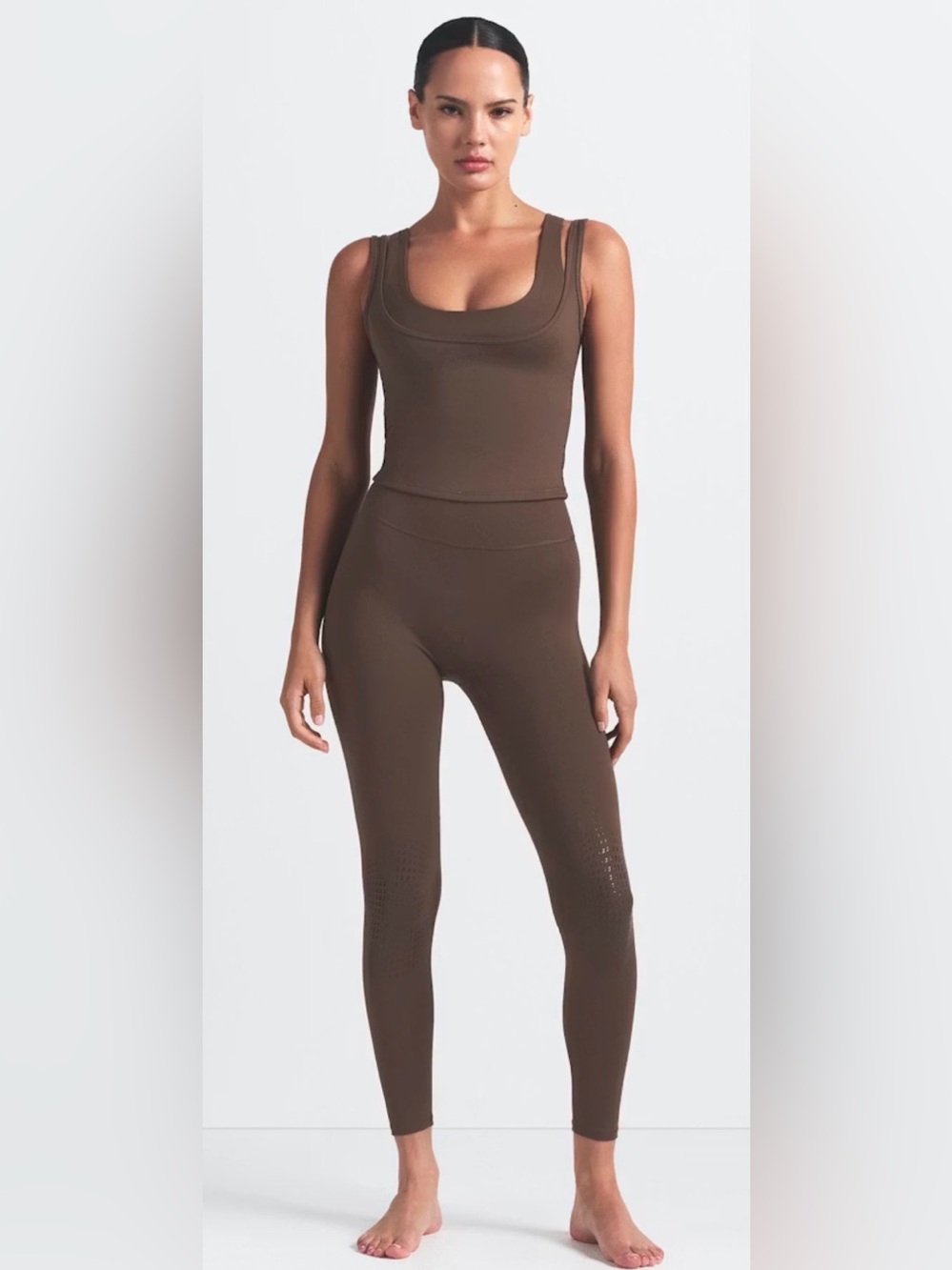 Skims Nike Matte Knee Grip Legging 26” Women’s Size Large Dark Sepia Brand New